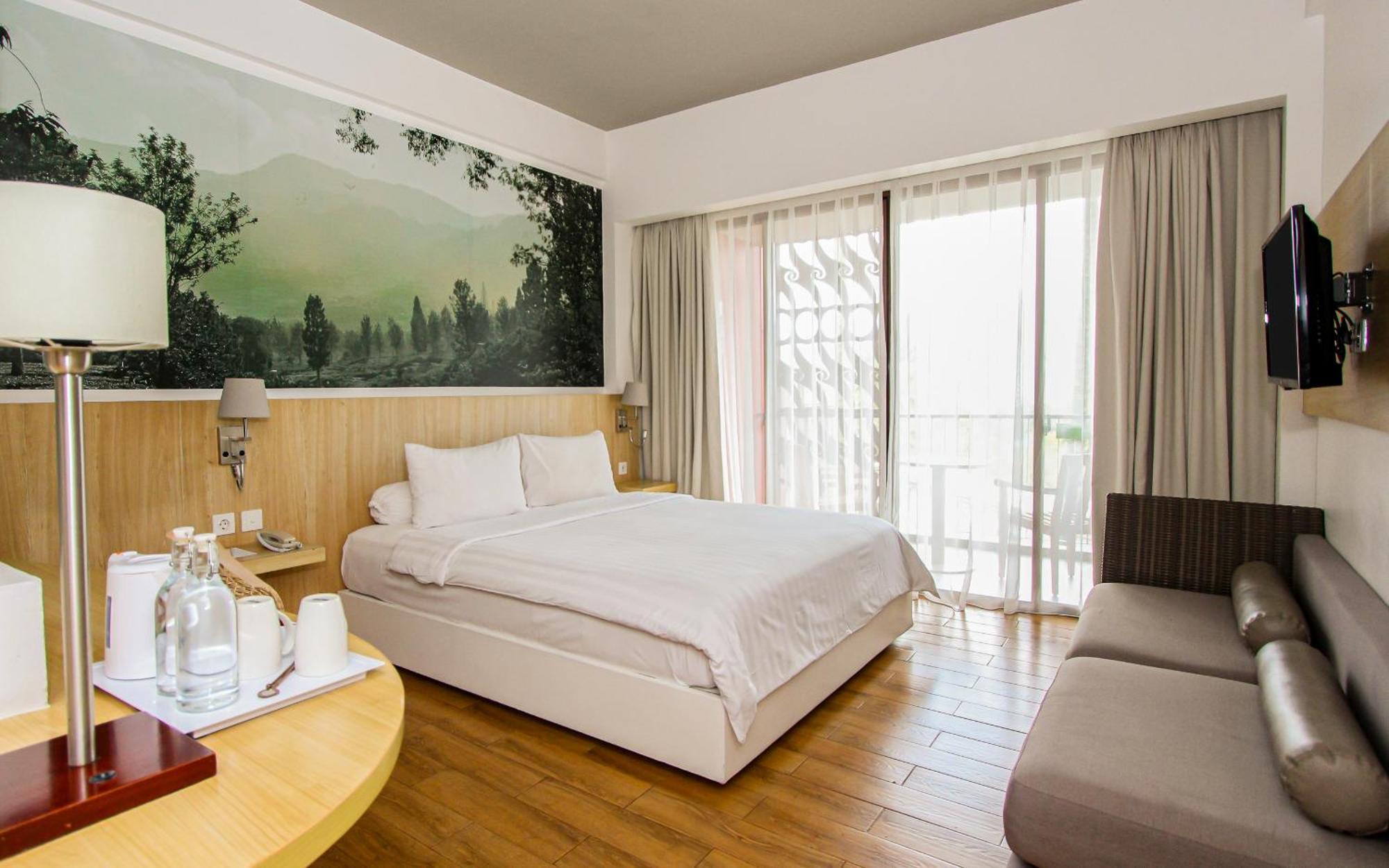 Pesona Alam Resort & Spa Puncak Buitenkant foto